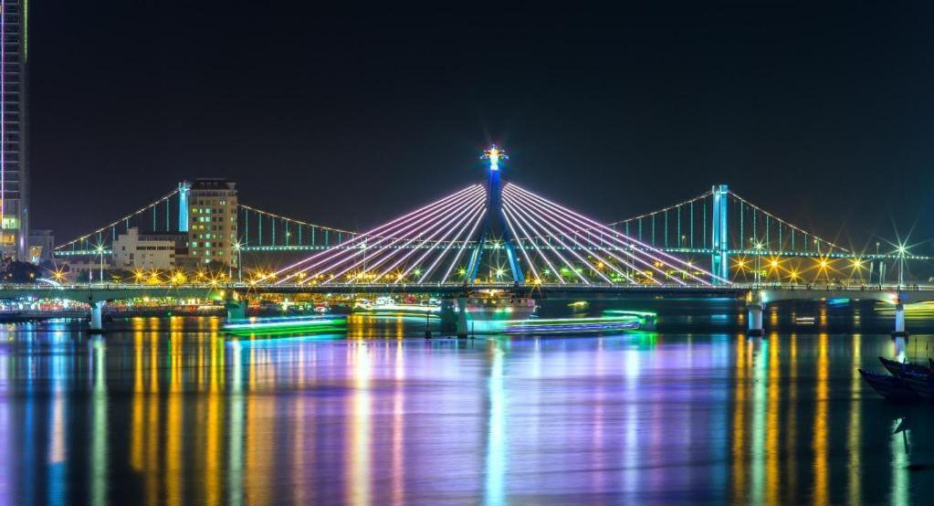 An Thuyen Hotel Дананг Экстерьер фото