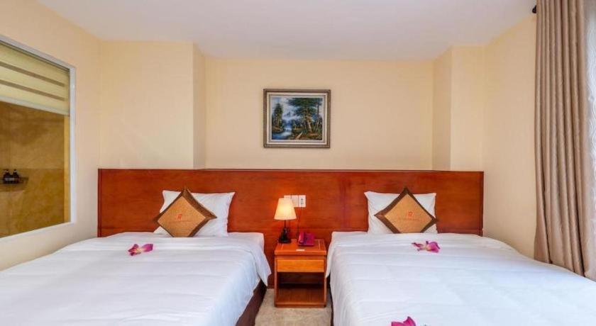 An Thuyen Hotel Дананг Экстерьер фото