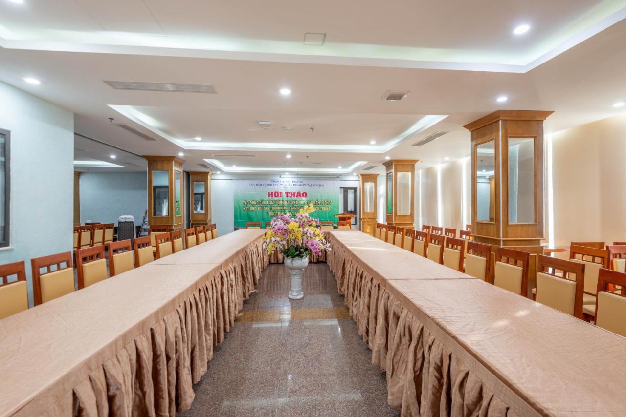 An Thuyen Hotel Дананг Экстерьер фото